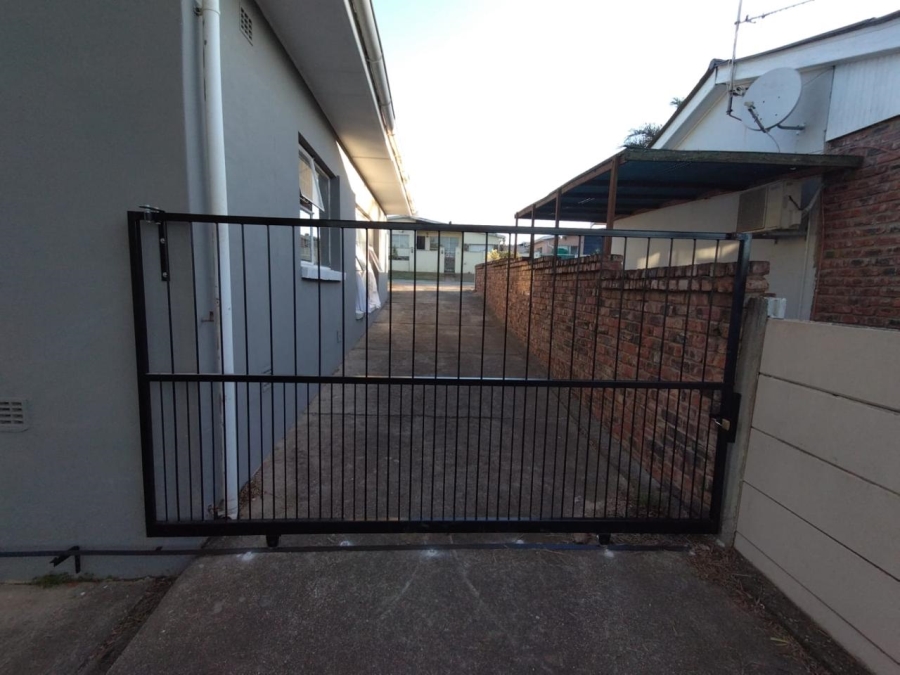 3 Bedroom Property for Sale in Bothasrus Eastern Cape